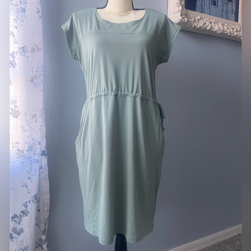 Columbia Women’s Mint Green SS Dress